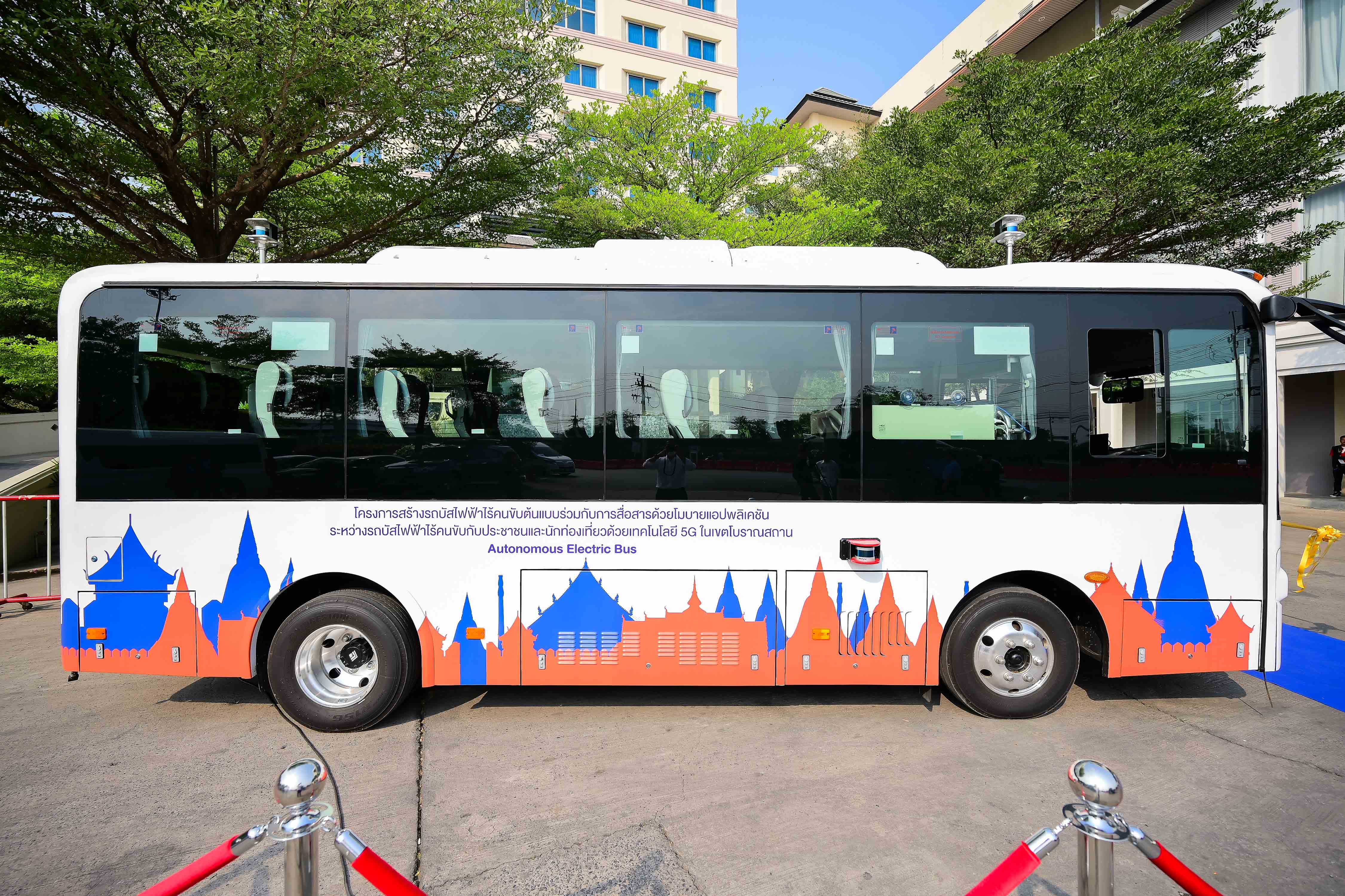 Thailand's first driverless ev bus 3